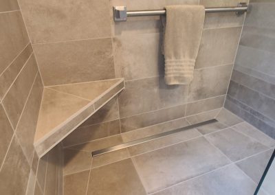 shower corner bench linear drain